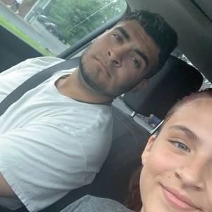 Meet your Posher, Fernando